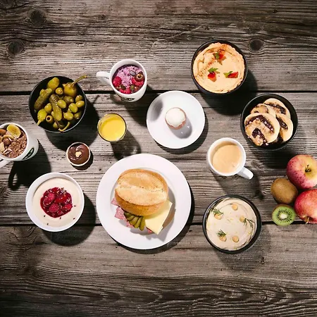 Wolfsburg-weyhausen 3*