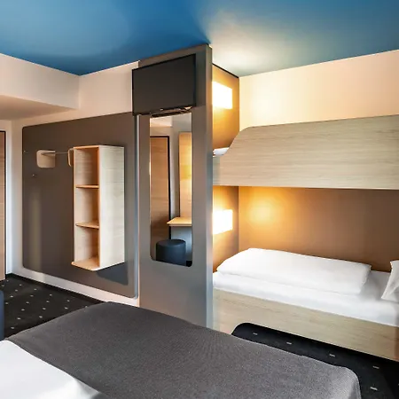 Wolfsburg-weyhausen Hotel 3*